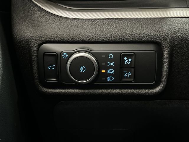 Used 2023 Ford Explorer XLT w/ Equipment Group 202A image 27