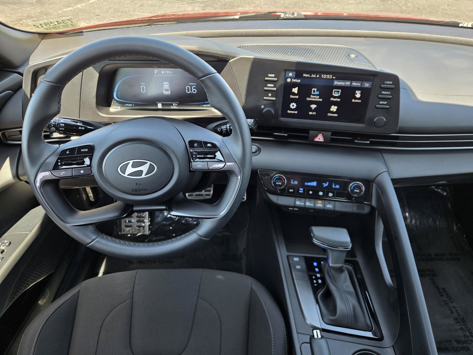 Used 2025 Hyundai Elantra Sport FWD image 6