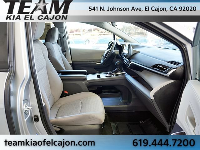 Used 2022 Toyota Sienna LE FWD image 11