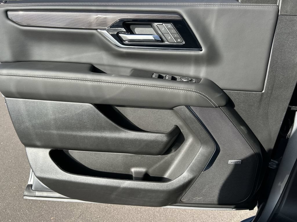 New 2026 GMC Yukon XL Elevation AWD/4WD image 22