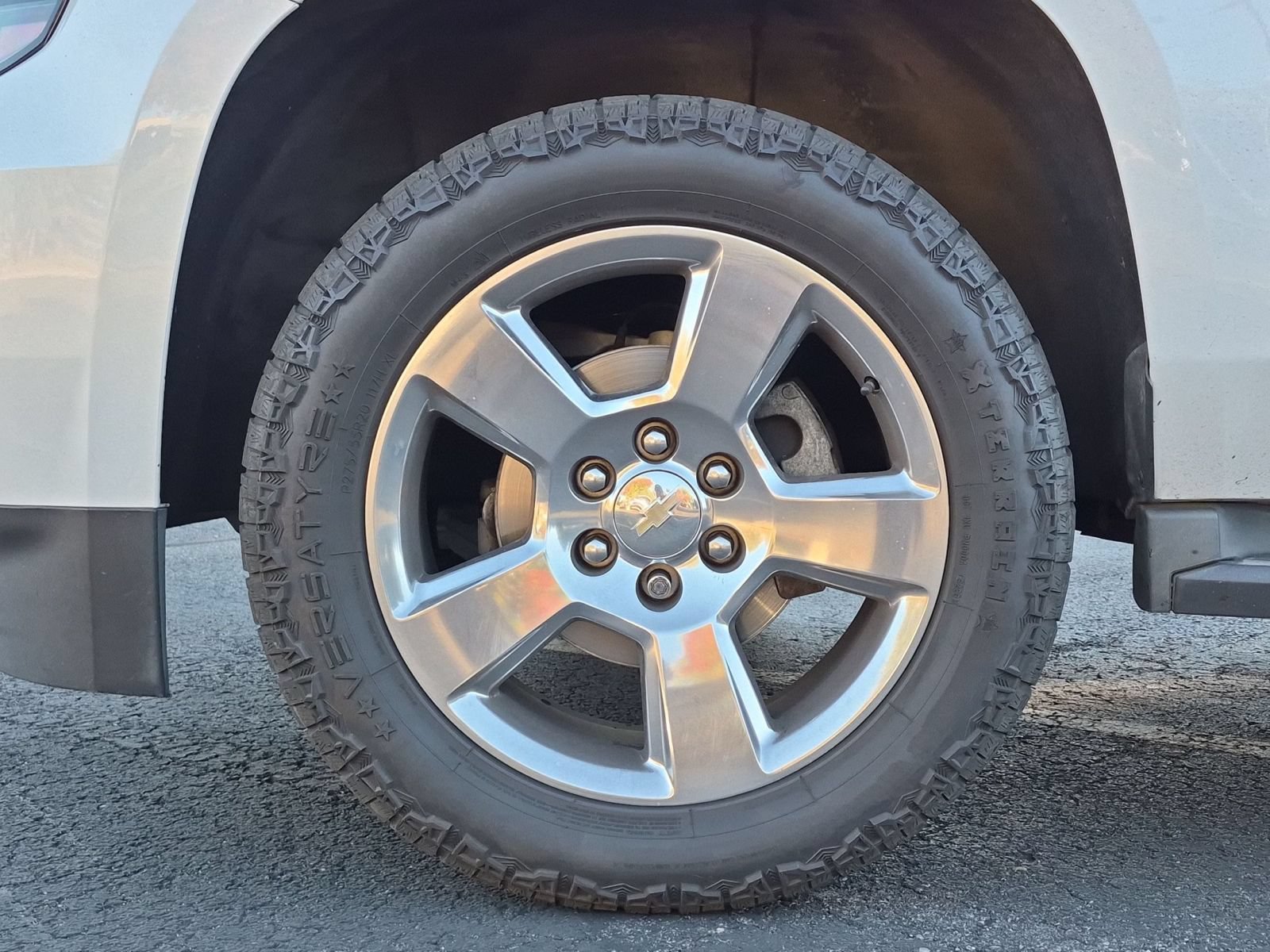 Used 2016 Chevrolet Tahoe LT AWD/4WD image 11