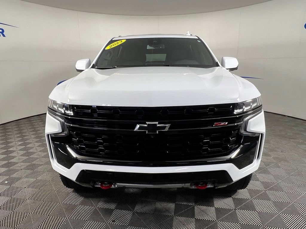 Certified 2023 Chevrolet Suburban Z71 w/ Luxury Package AWD/4WD image 9
