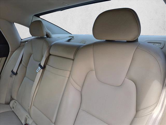 Used 2018 Volvo S90 T5 Momentum w/ Convenience Package FWD image 13