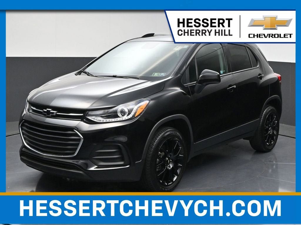 Certified 2022 Chevrolet Trax LT w/ Midnight Edition