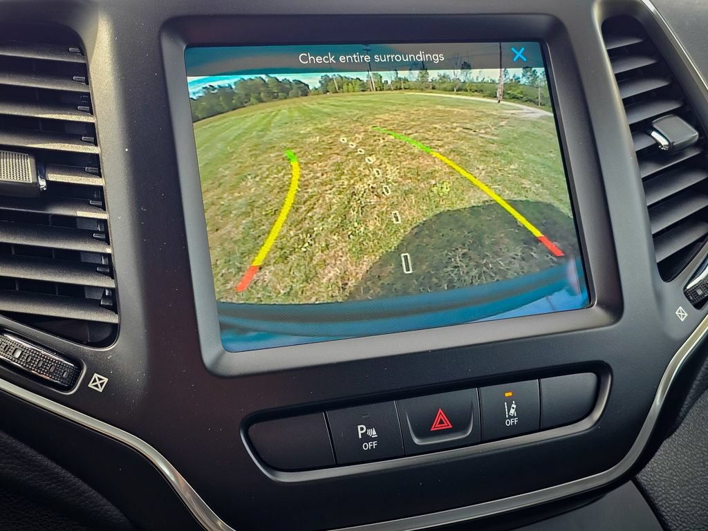Certified 2022 Jeep Cherokee Latitude Lux AWD/4WD image 25