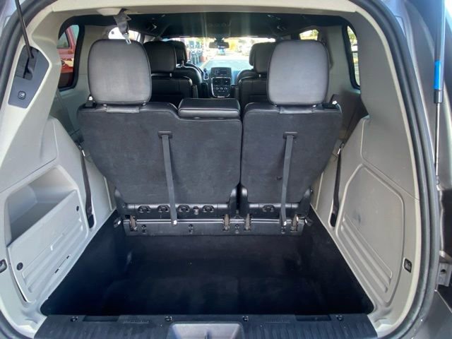 Used 2019 Dodge Grand Caravan SXT image 22