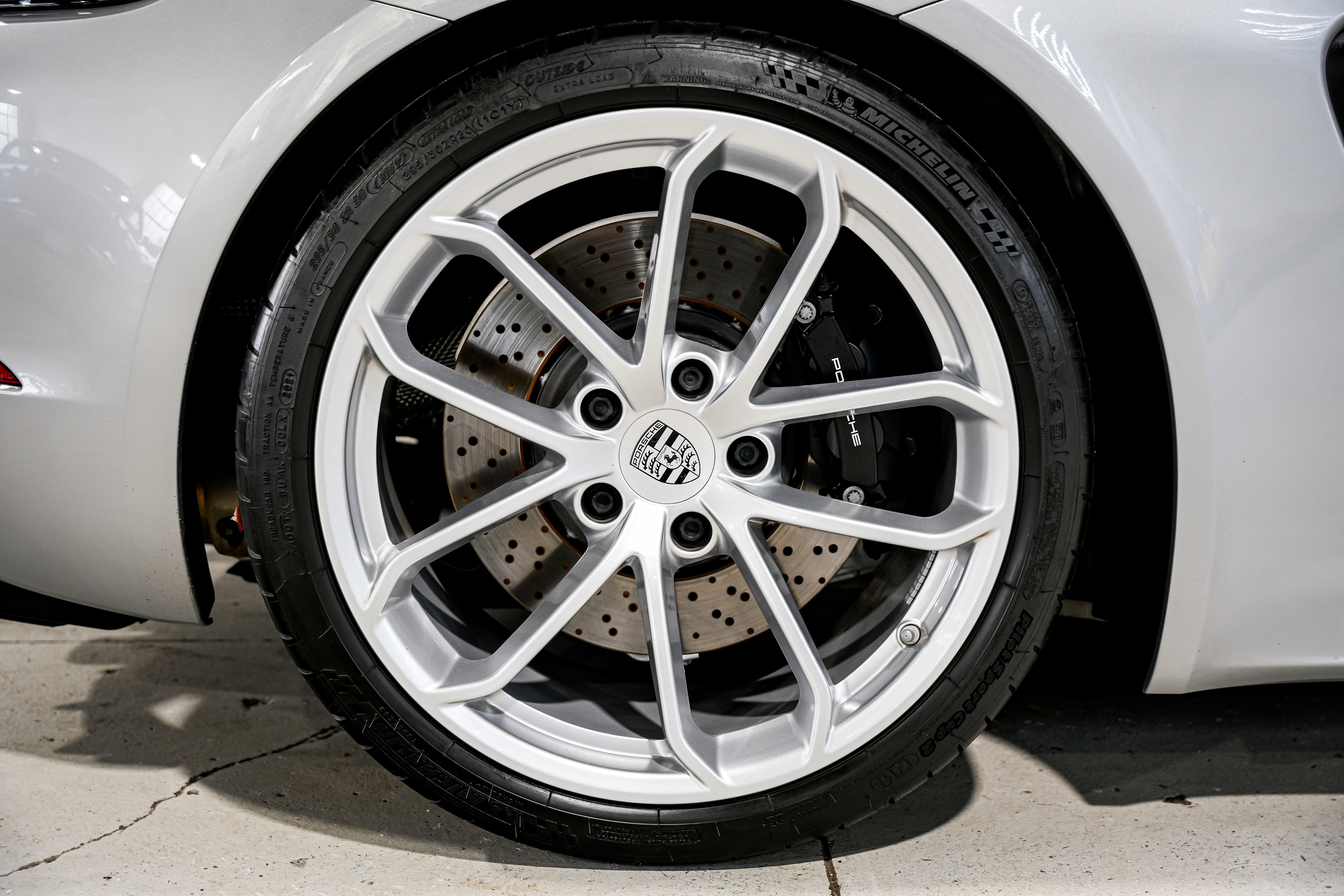 Used 2022 Porsche 718 Boxster Spyder image 43