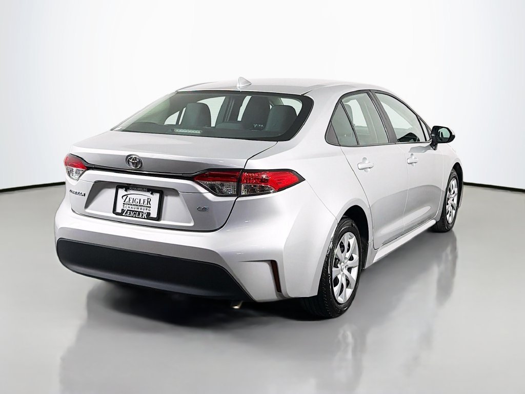 Used 2024 Toyota Corolla LE FWD image 7