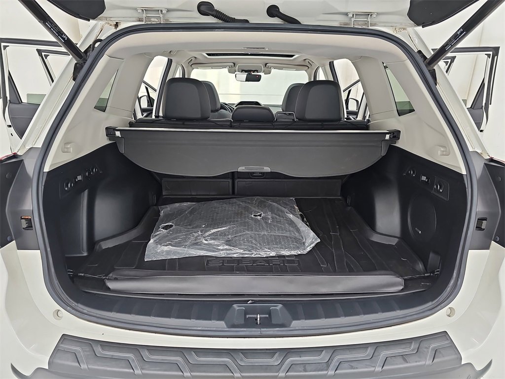 Used 2019 Subaru Forester Touring w/ Popular Package #3 image 14