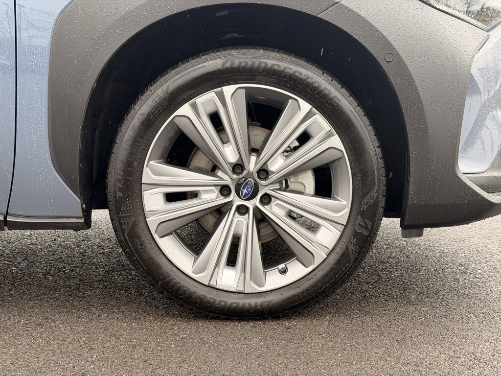 Certified 2024 Subaru Solterra Limited image 9