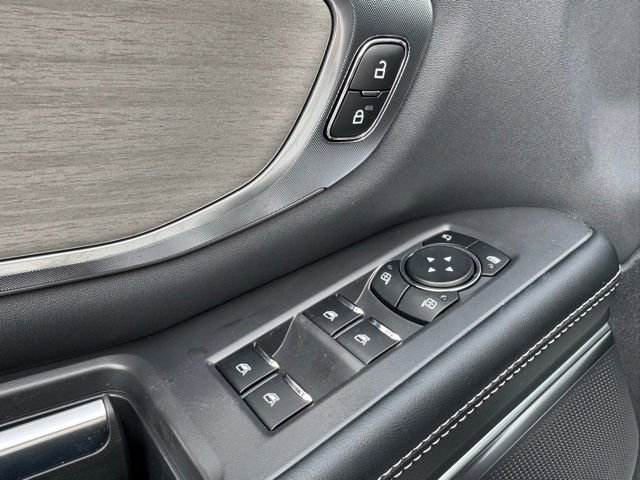 New 2025 Ford Expedition Platinum image 14