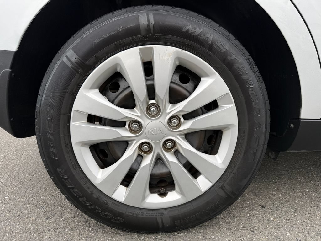 Used 2020 Kia Soul LX FWD image 9