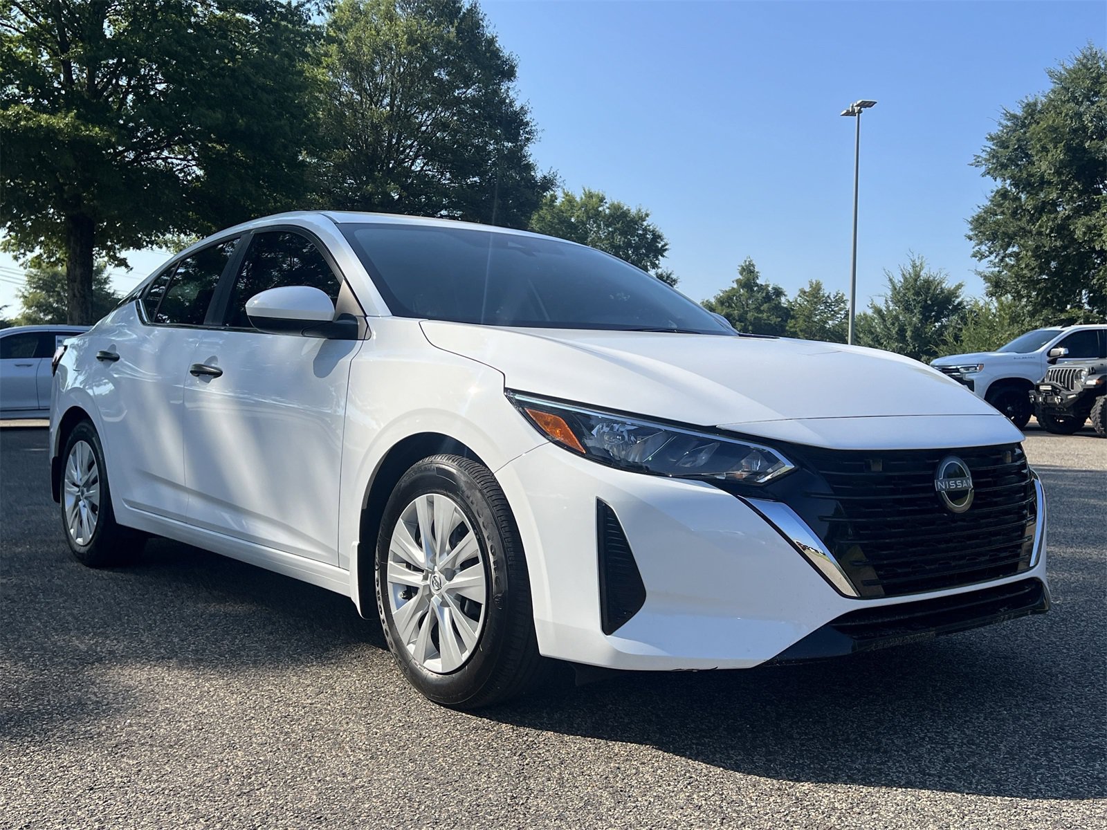 Certified 2025 Nissan Sentra S FWD image 25