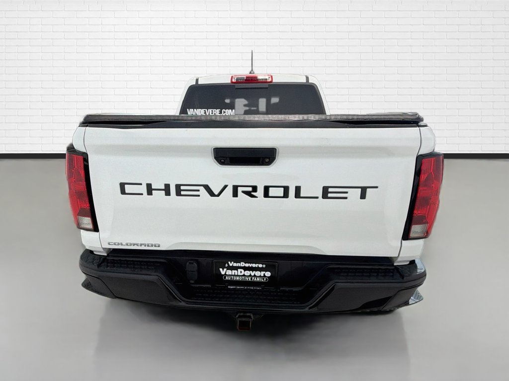Used 2024 Chevrolet Colorado Trail Boss w/ Advanced Trailering Package AWD/4WD image 8