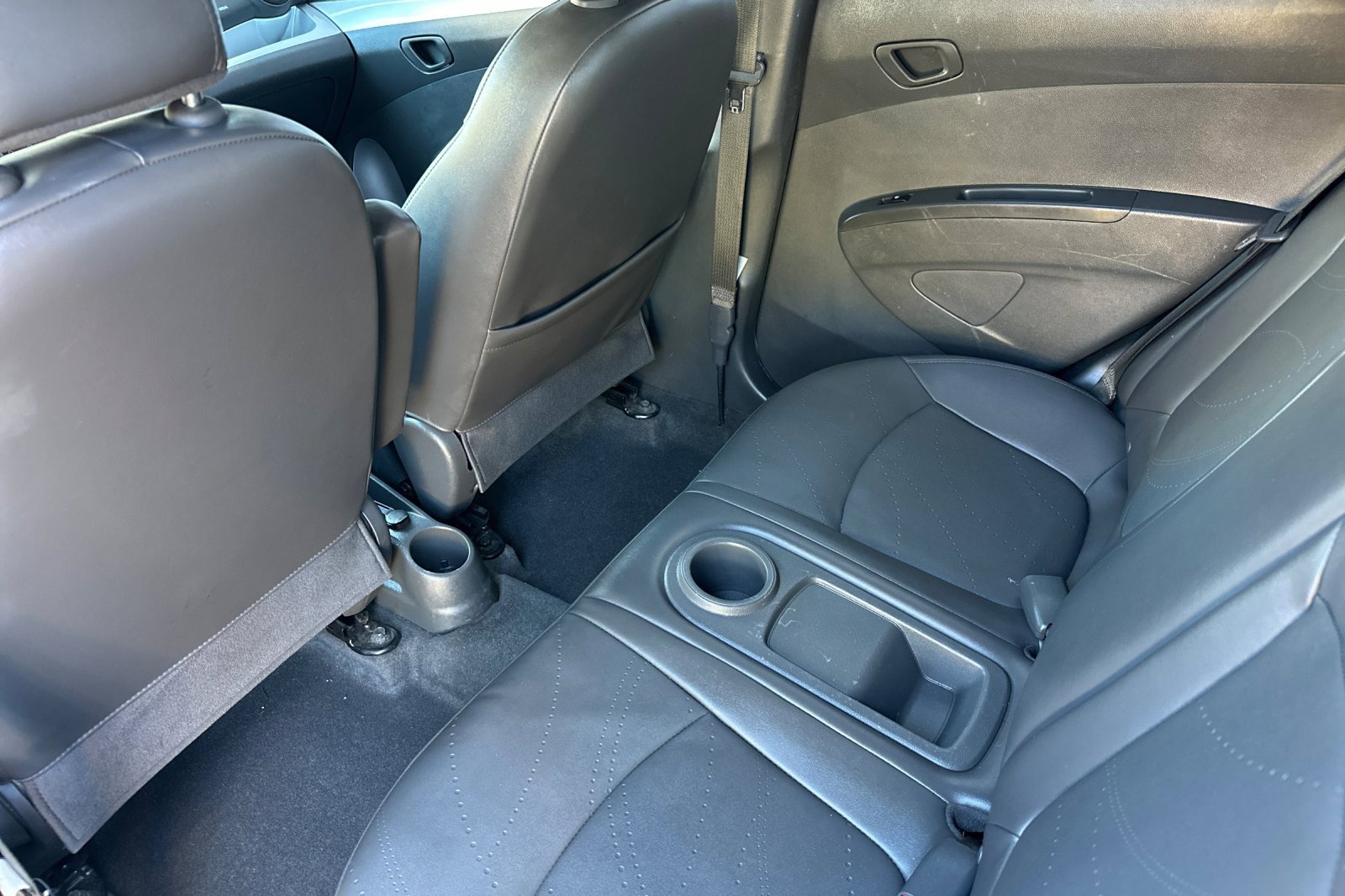 Used 2015 Chevrolet Spark LT image 12