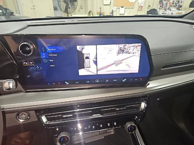 New 2026 Chevrolet Traverse LT w/ Driver Confidence Package image 14