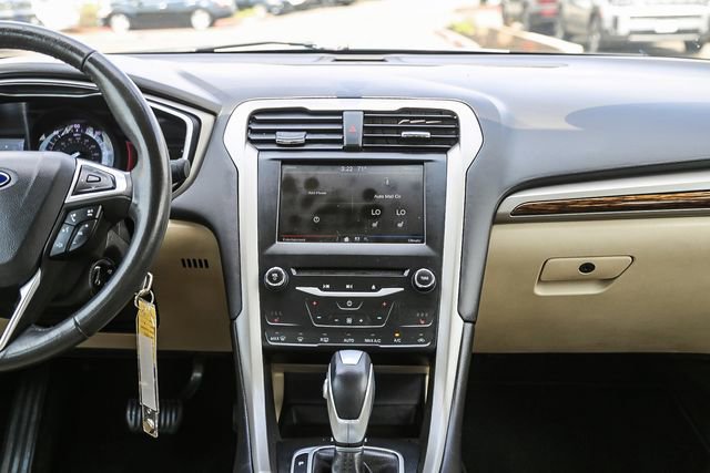 Used 2014 Ford Fusion Energi SE FWD image 14