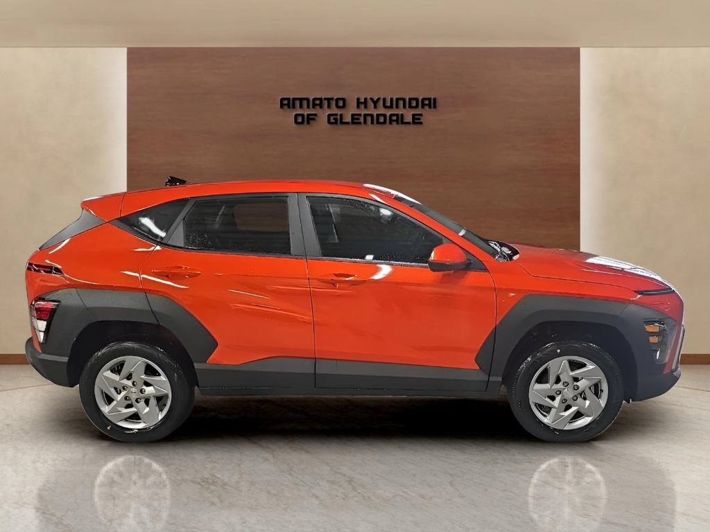 Certified 2026 Hyundai Kona SE AWD/4WD image 7