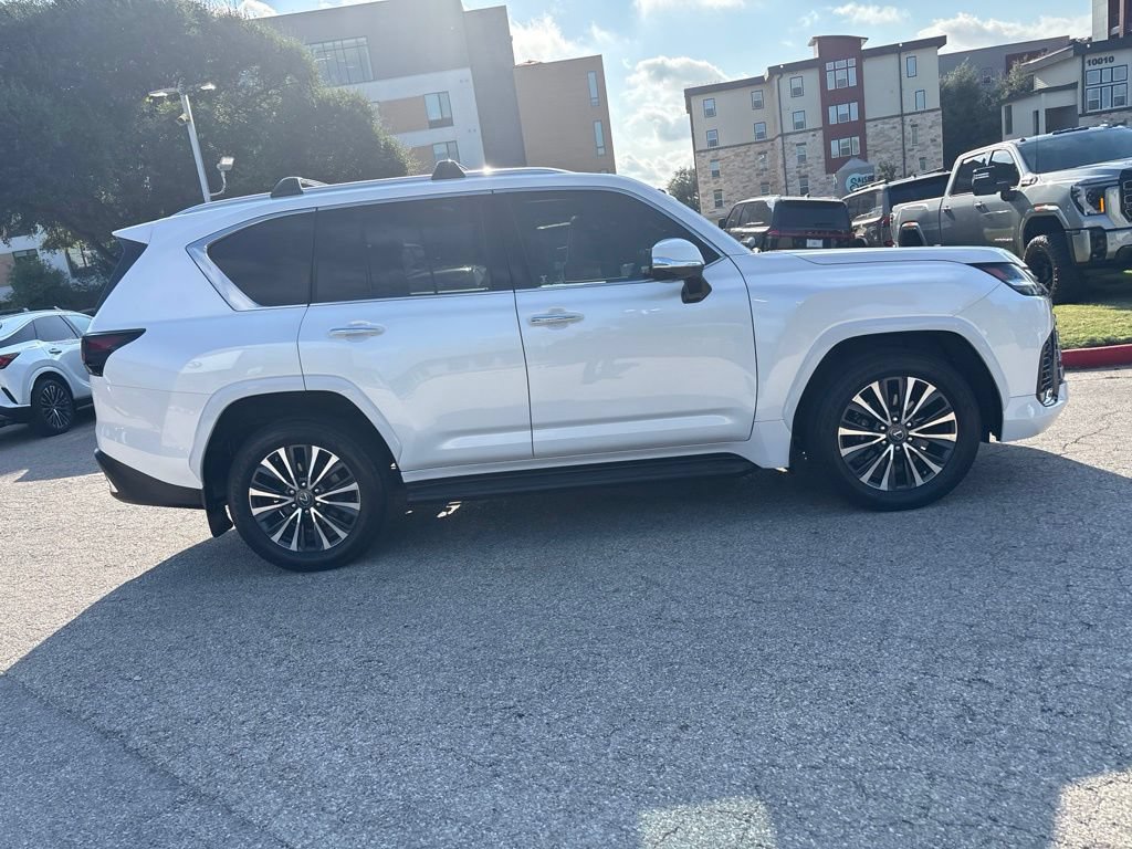 Used 2022 Lexus LX 600 4WD w/ Interior Upgrade Package image 6