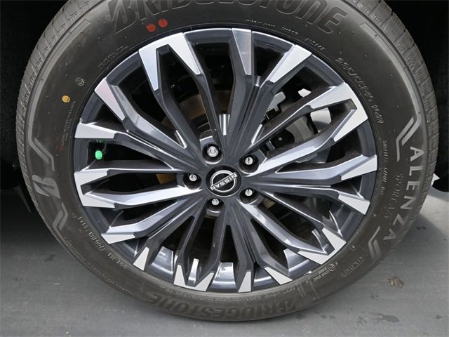 New 2026 Nissan Rogue Platinum w/ Platinum Premium Package image 15