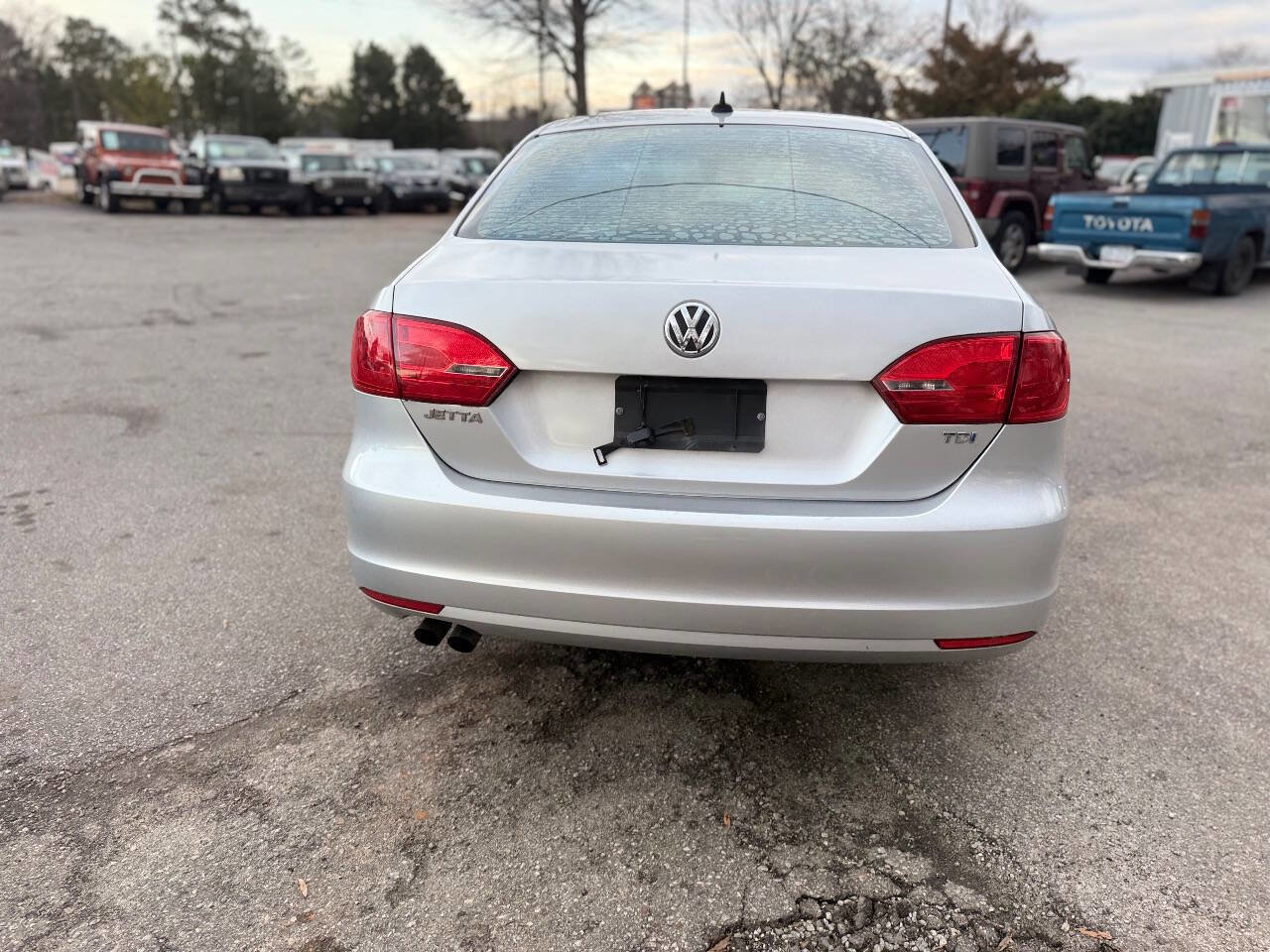 Used 2012 Volkswagen Jetta TDI image 6
