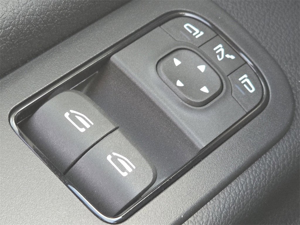 New 2025 Mercedes-Benz Sprinter 2500 image 21