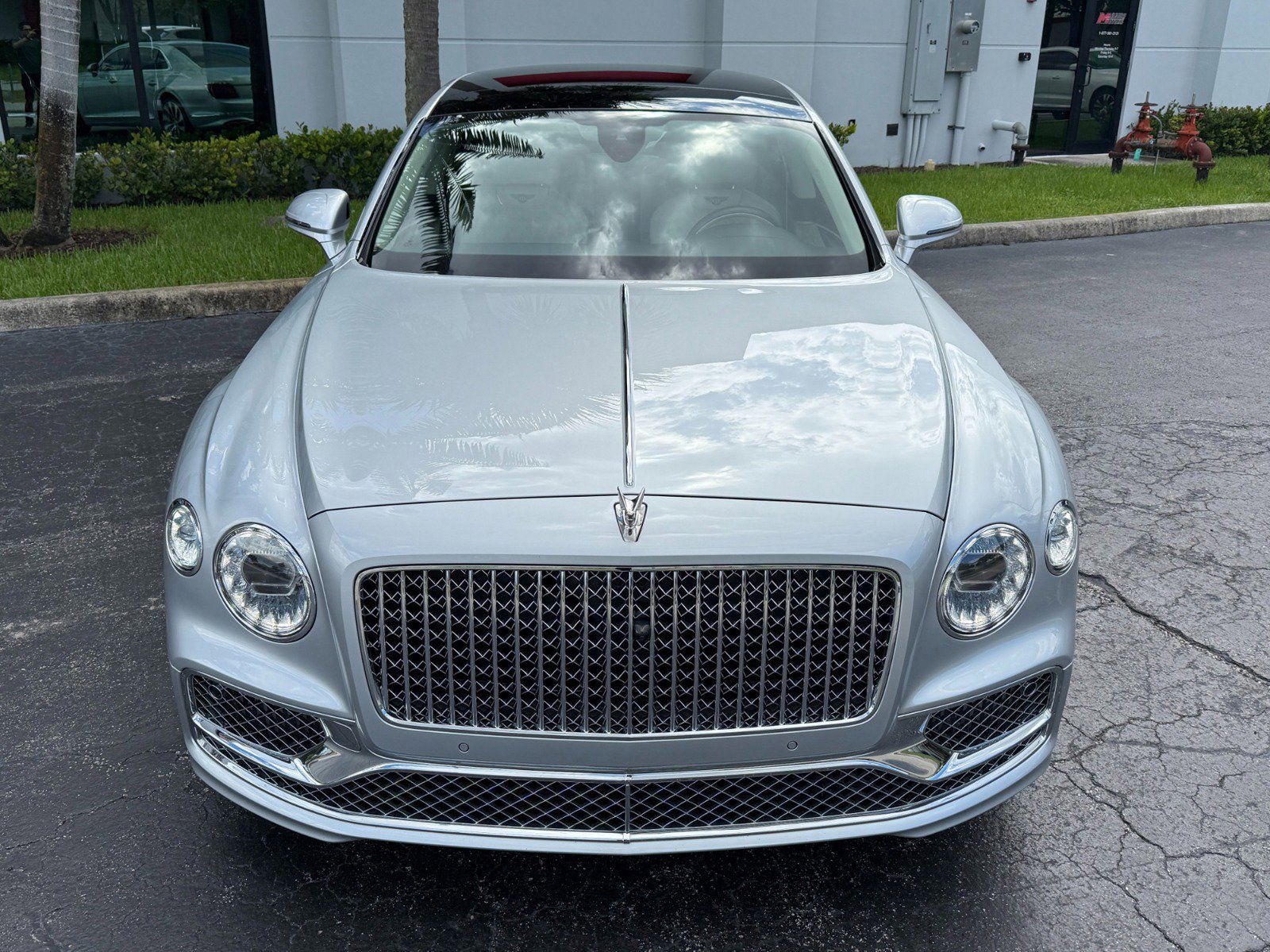 Used 2022 Bentley Flying Spur W12 image 13