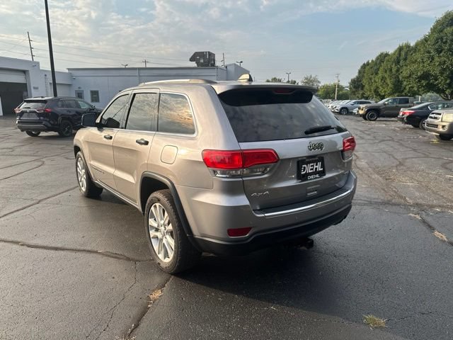 Used 2017 Jeep Grand Cherokee Limited AWD/4WD image 5