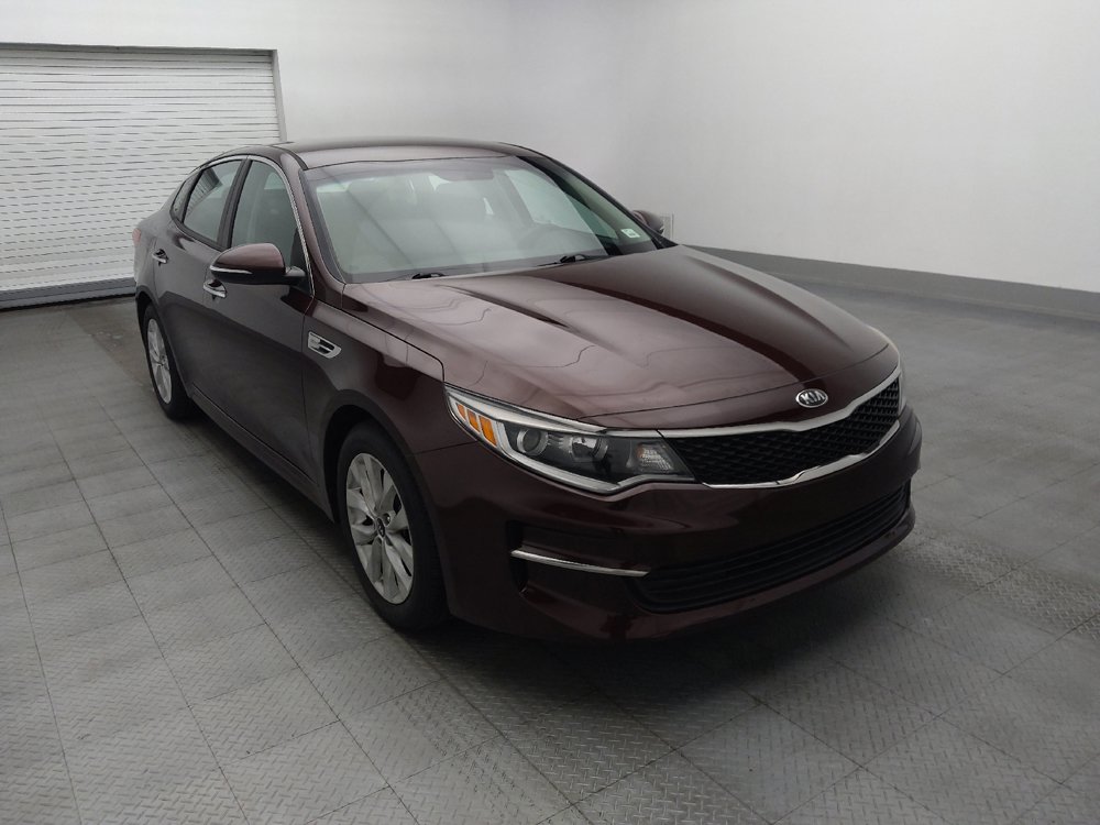 Used 2017 Kia Optima LX w/ Option Group 014 FWD image 13