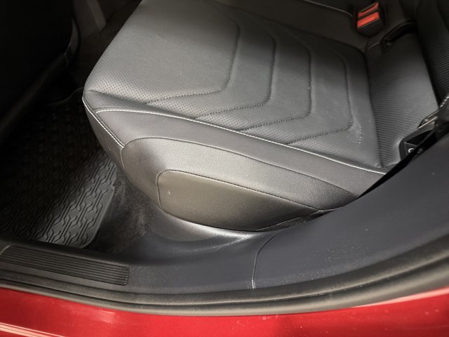 Certified 2024 Volkswagen Jetta SEL FWD image 22