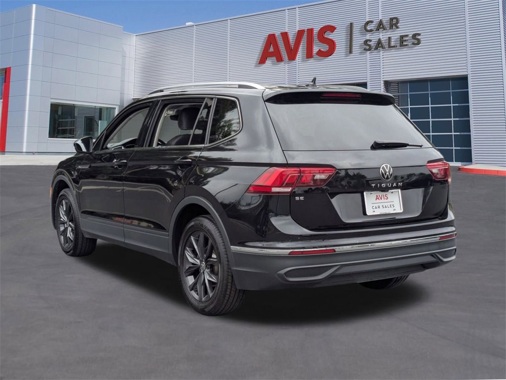 Used 2024 Volkswagen Tiguan SE image 9
