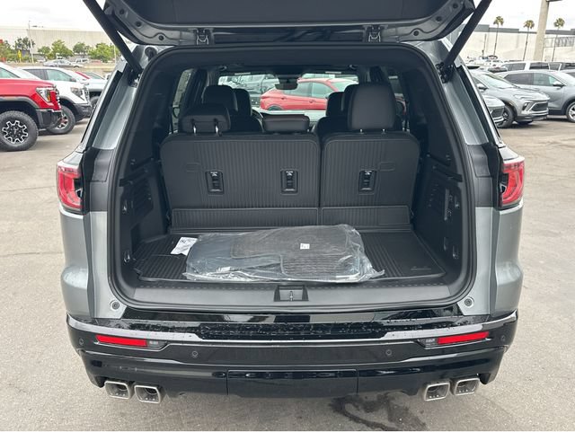 New 2026 GMC Acadia Denali Ultimate w/ LPO, Floor Liner Package AWD/4WD image 31