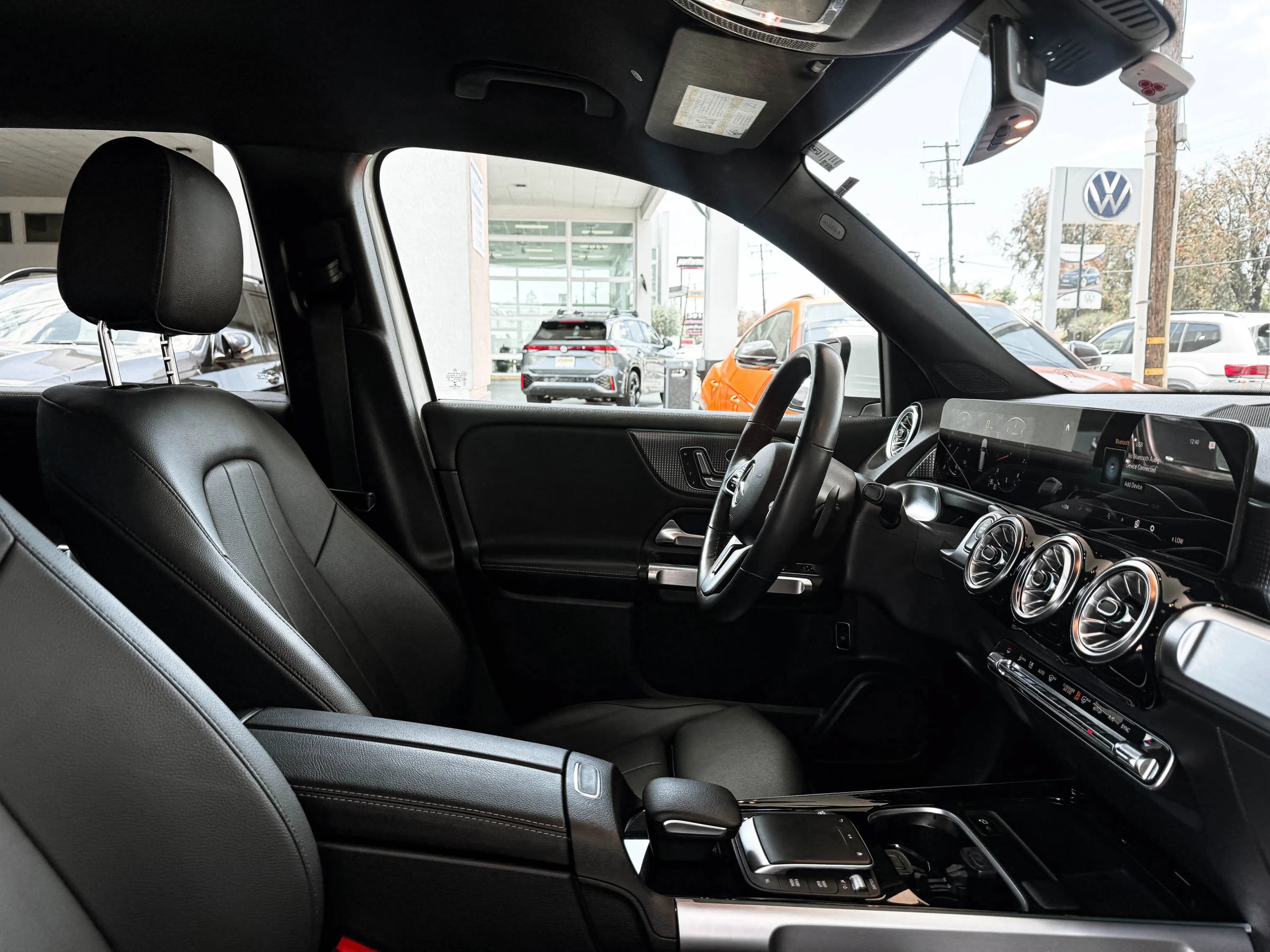 Used 2022 Mercedes-Benz GLB 250 4MATIC image 29