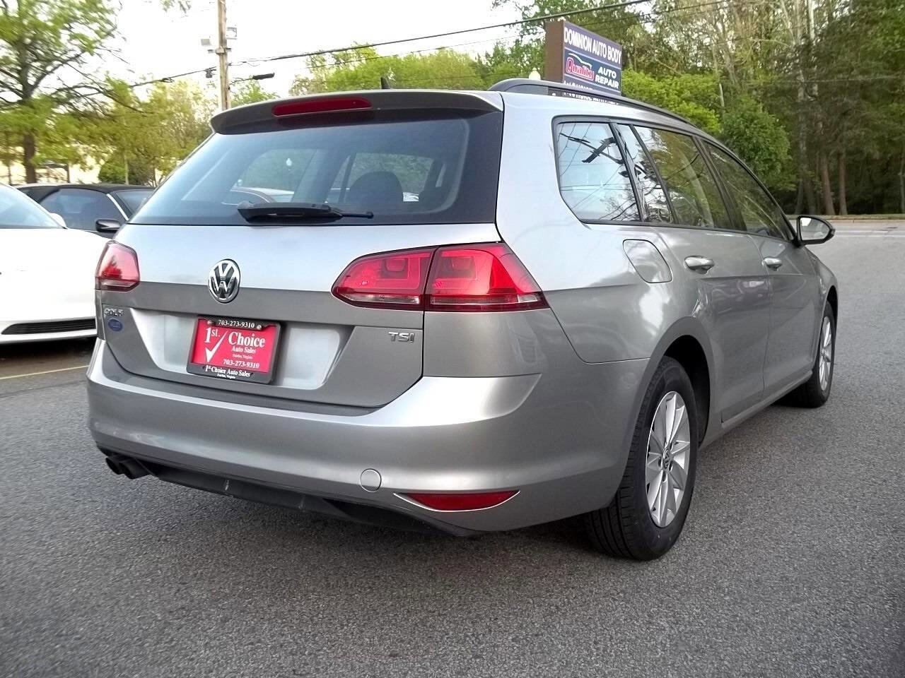 Used 2016 Volkswagen Golf S image 3