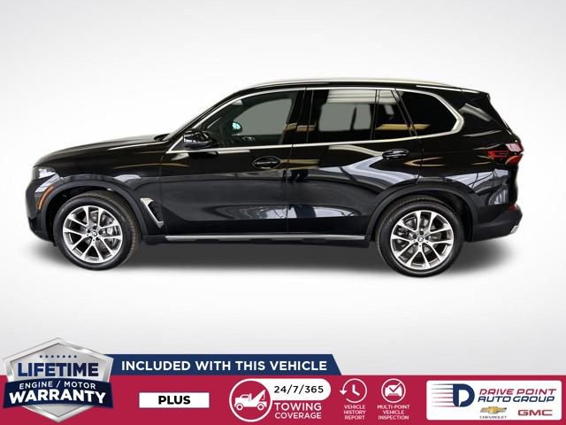 Used 2024 BMW X5 xDrive40i w/ Parking Assistance Package image 5