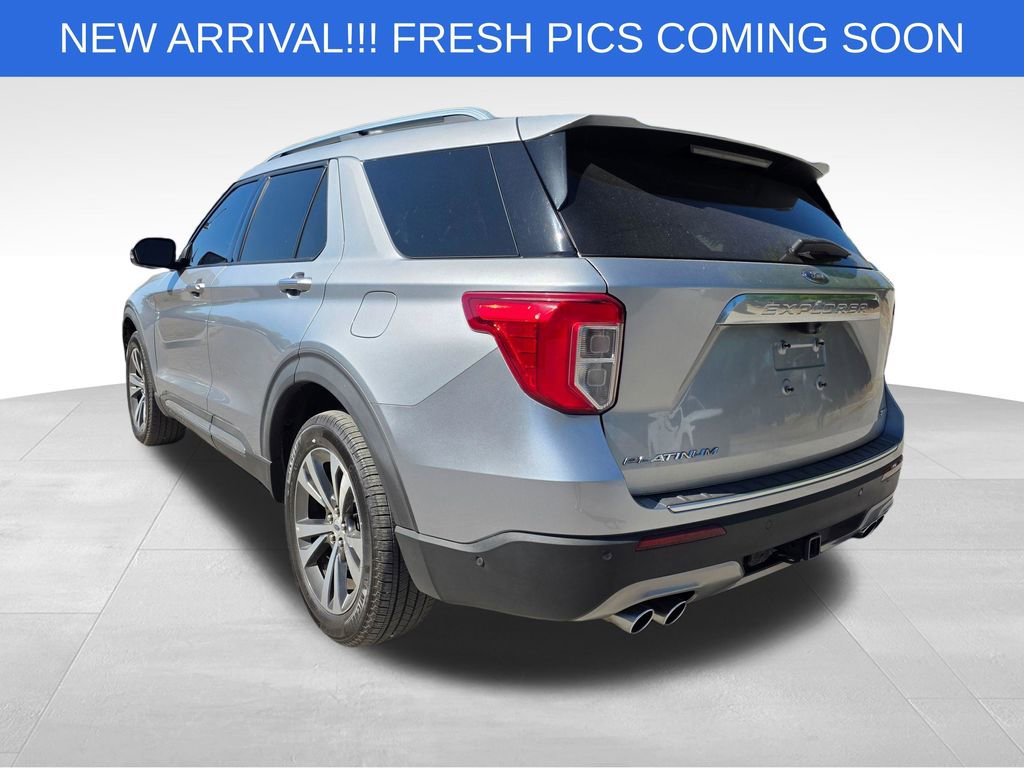 Used 2020 Ford Explorer Platinum w/ Premium Technology Package AWD/4WD image 6