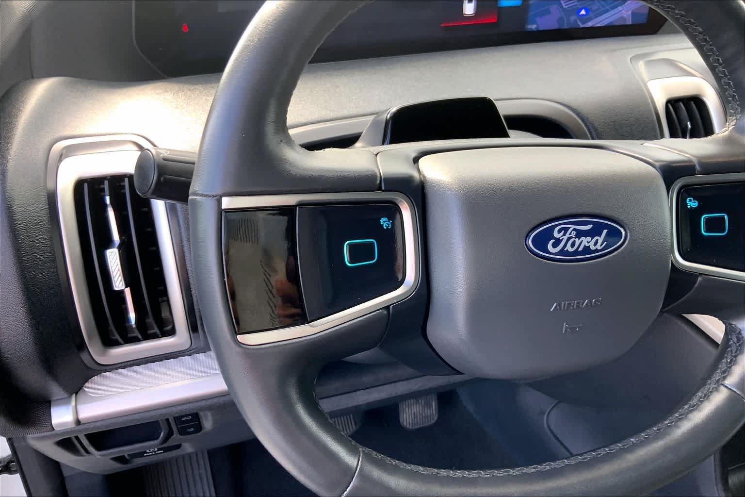 Certified 2025 Ford Expedition Max Active RWD image 24