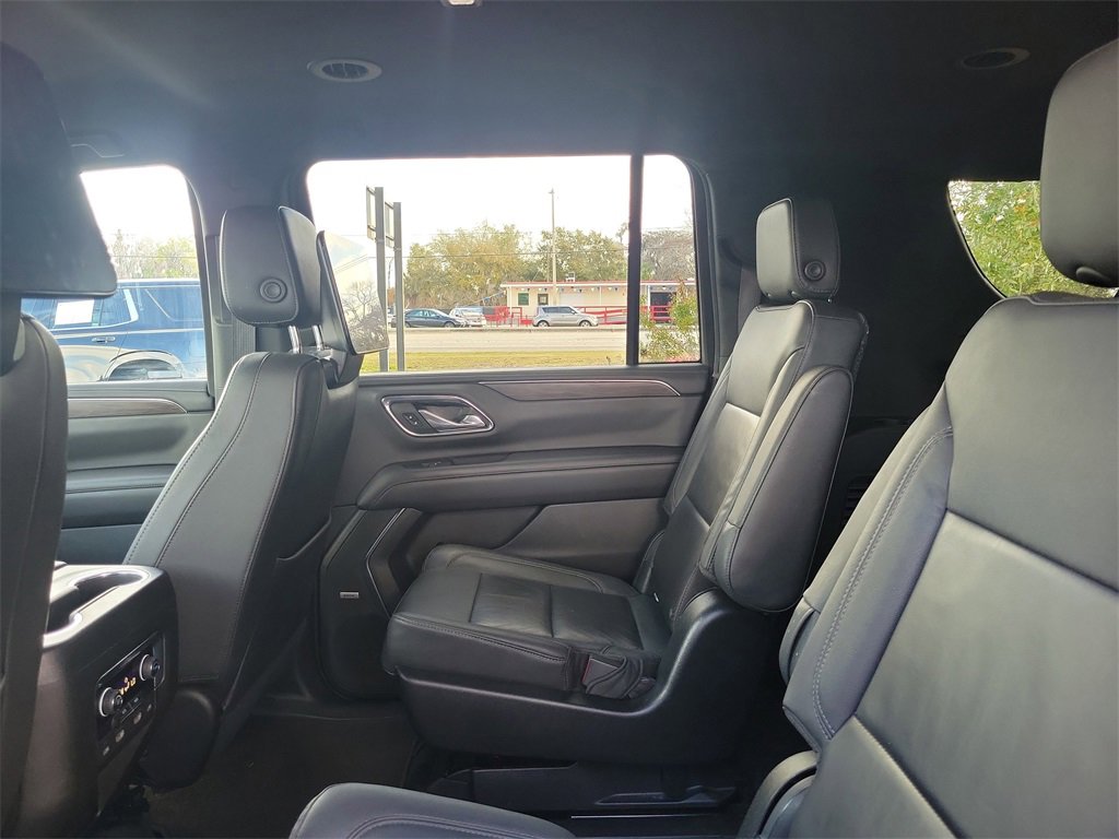 Used 2021 Chevrolet Suburban Z71 w/ Rear Media and Nav Package image 8