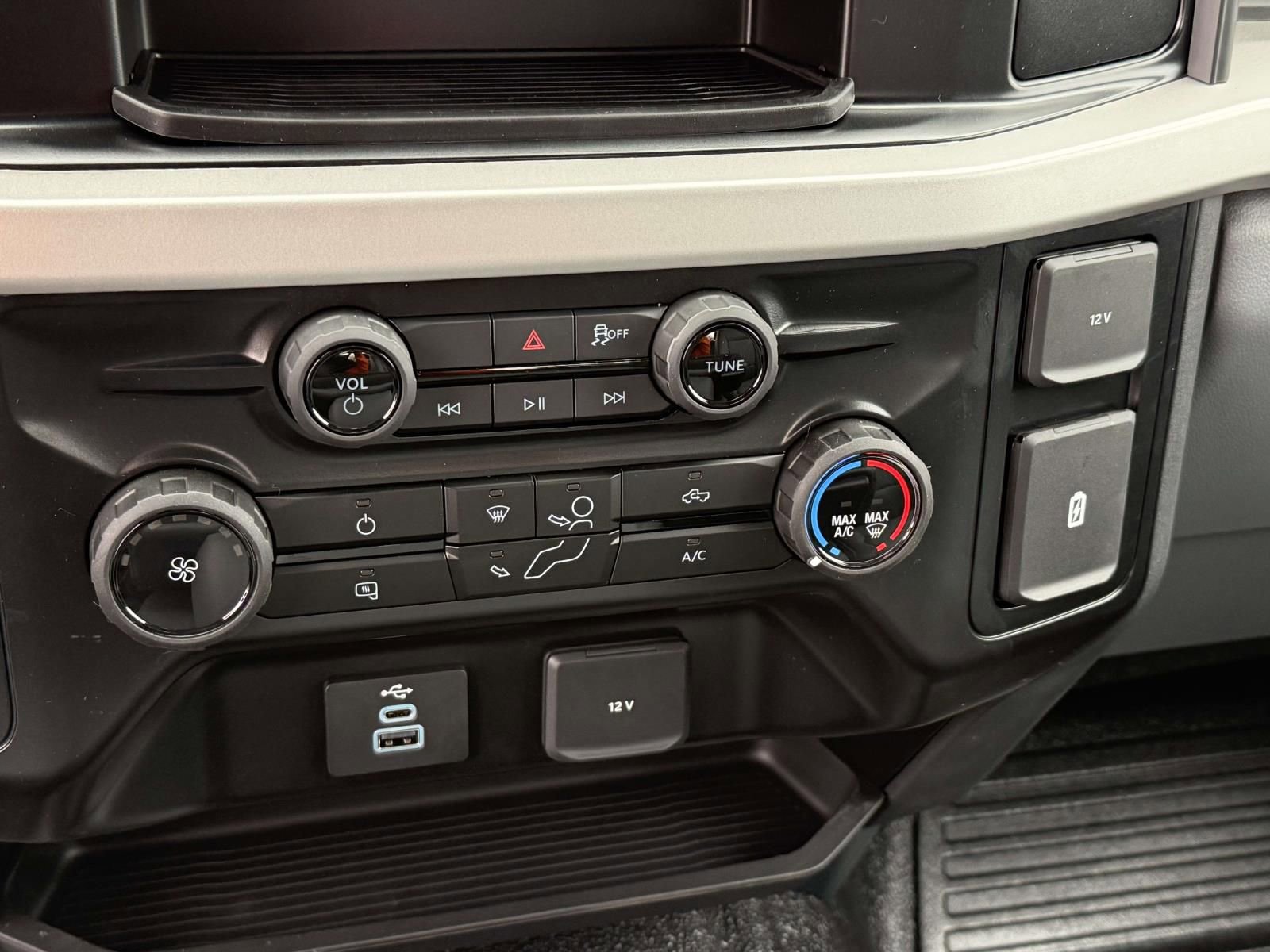 New 2026 Ford F250 XL image 15