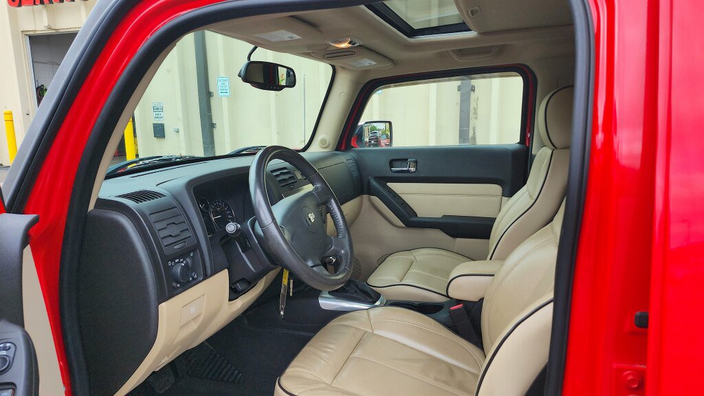 Used 2009 HUMMER H3T Luxury AWD/4WD image 12