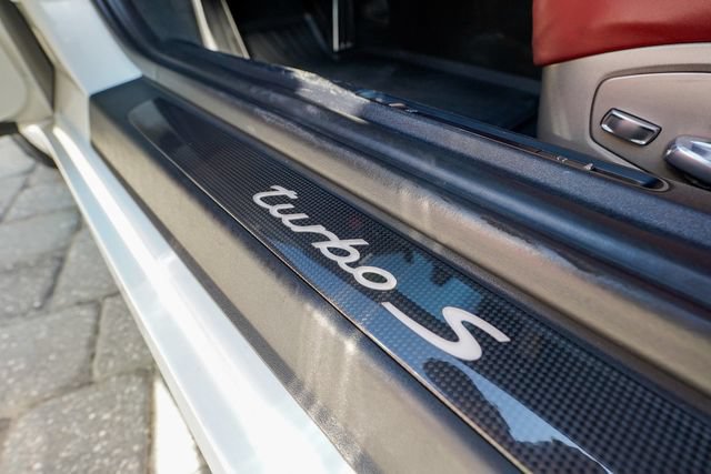 Used 2017 Porsche 911 4 Coupe AWD/4WD image 55