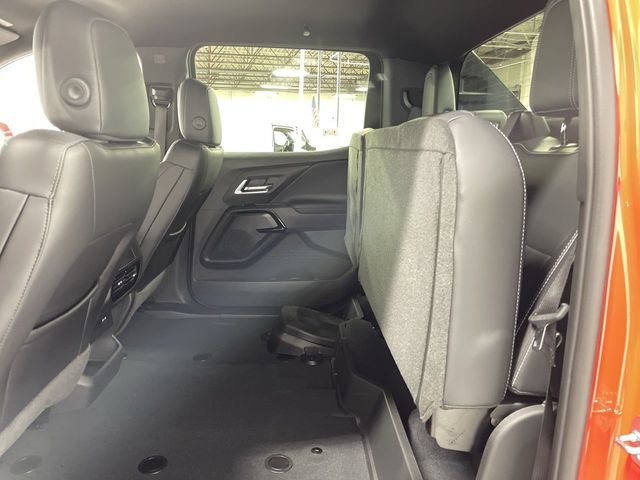 Certified 2025 Chevrolet Silverado EV LT AWD/4WD image 24