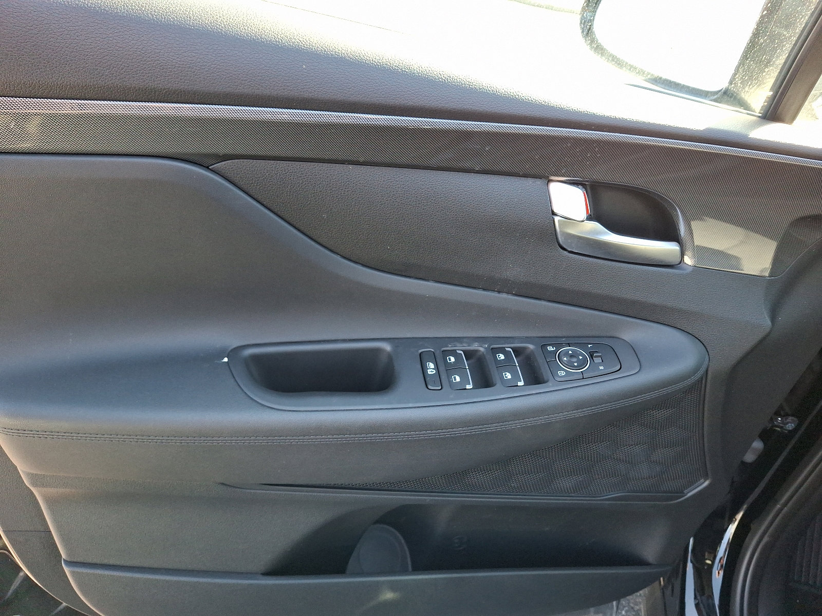 Used 2023 Hyundai Santa Fe SEL Convenience image 12