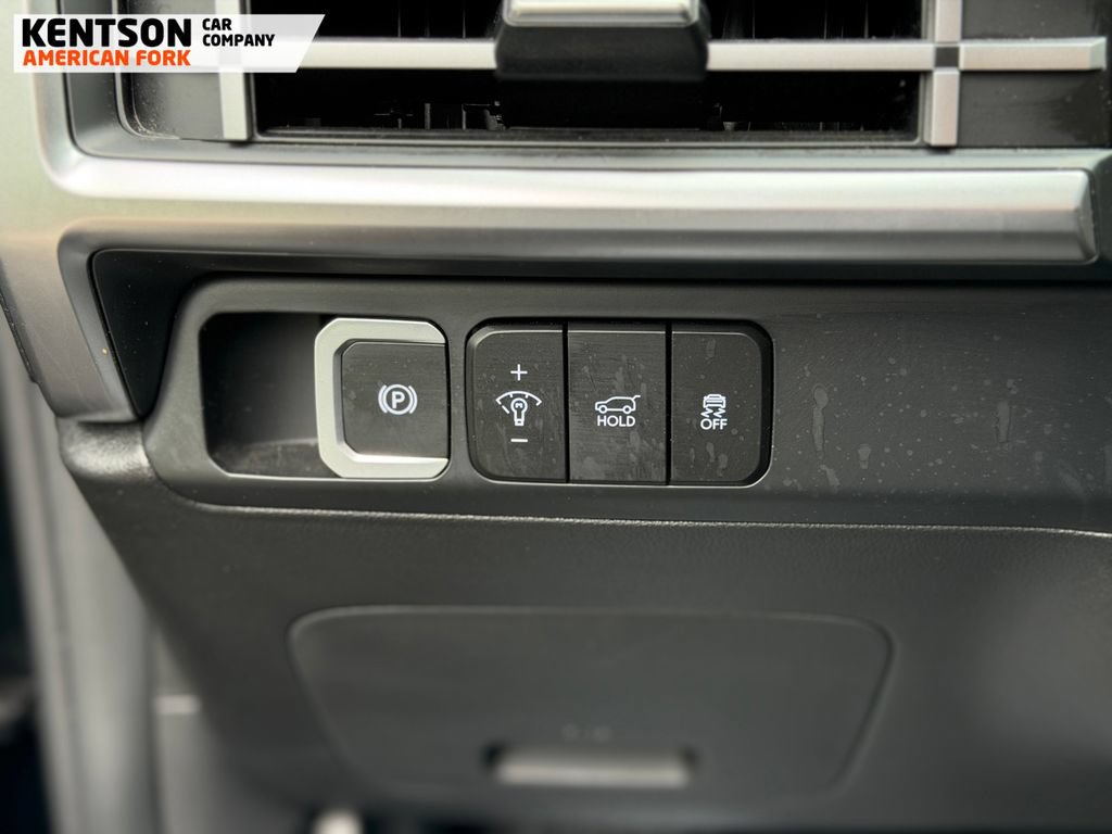 Used 2026 Hyundai Santa Fe SEL AWD/4WD image 17
