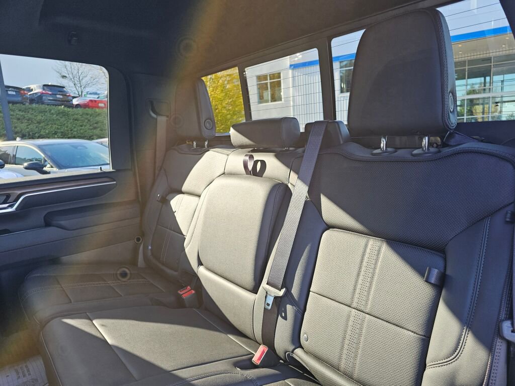 New 2026 Chevrolet Silverado 2500 High Country w/ Midnight Edition image 31