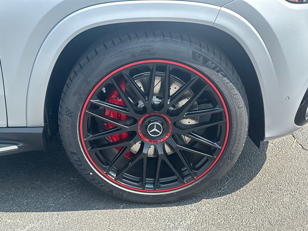 New 2026 Mercedes-Benz GLS 63 AMG 4MATIC image 13
