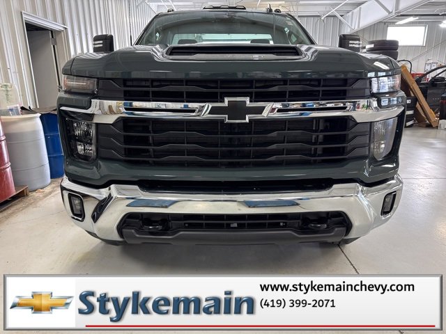 Used 2025 Chevrolet Silverado 2500 LT w/ Convenience Package image 28