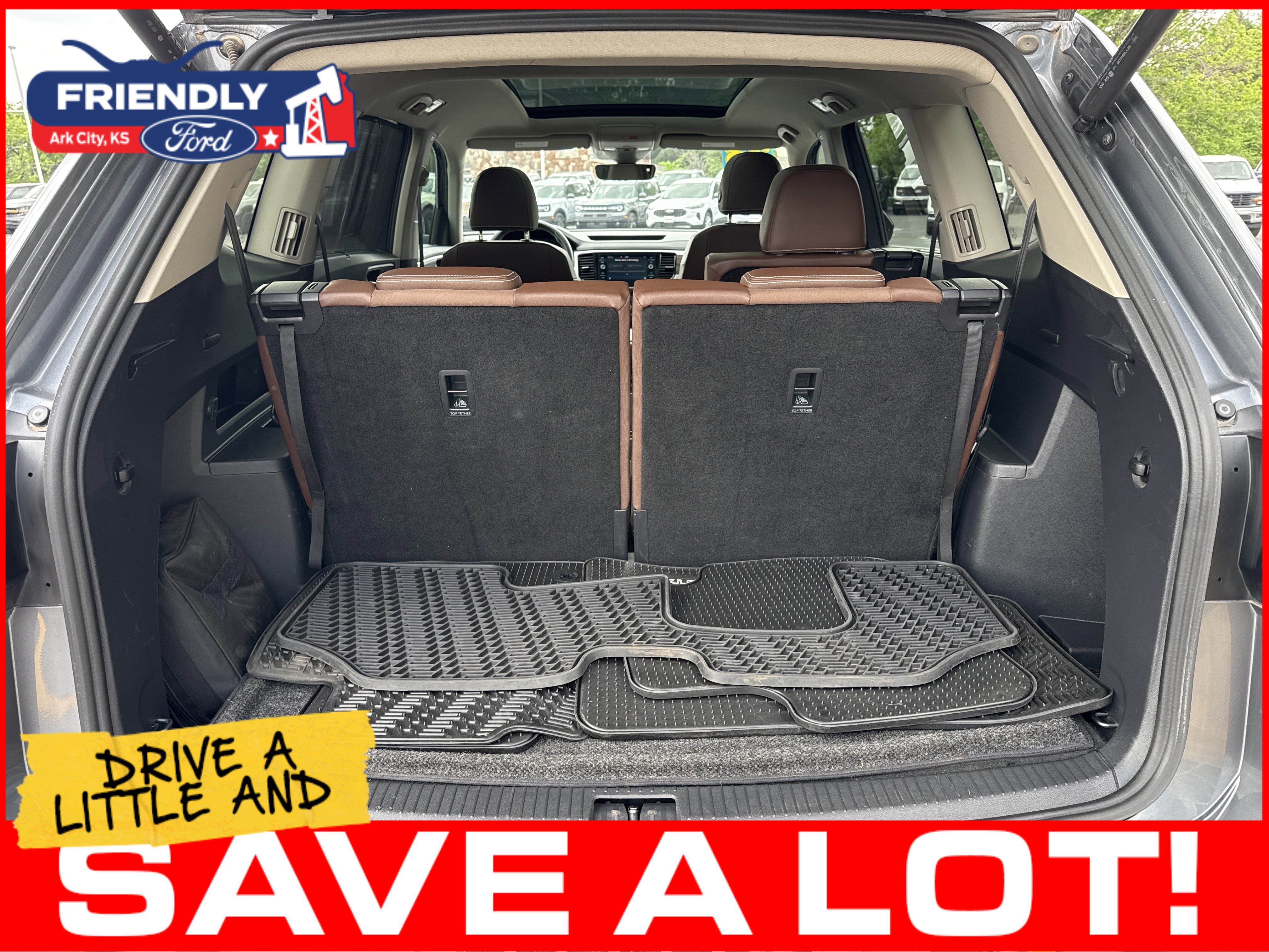 Used 2023 Volkswagen Atlas SEL AWD/4WD image 19