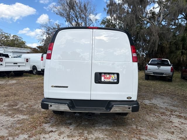 New 2026 Chevrolet Express 2500 w/ Driver Convenience Package RWD image 11