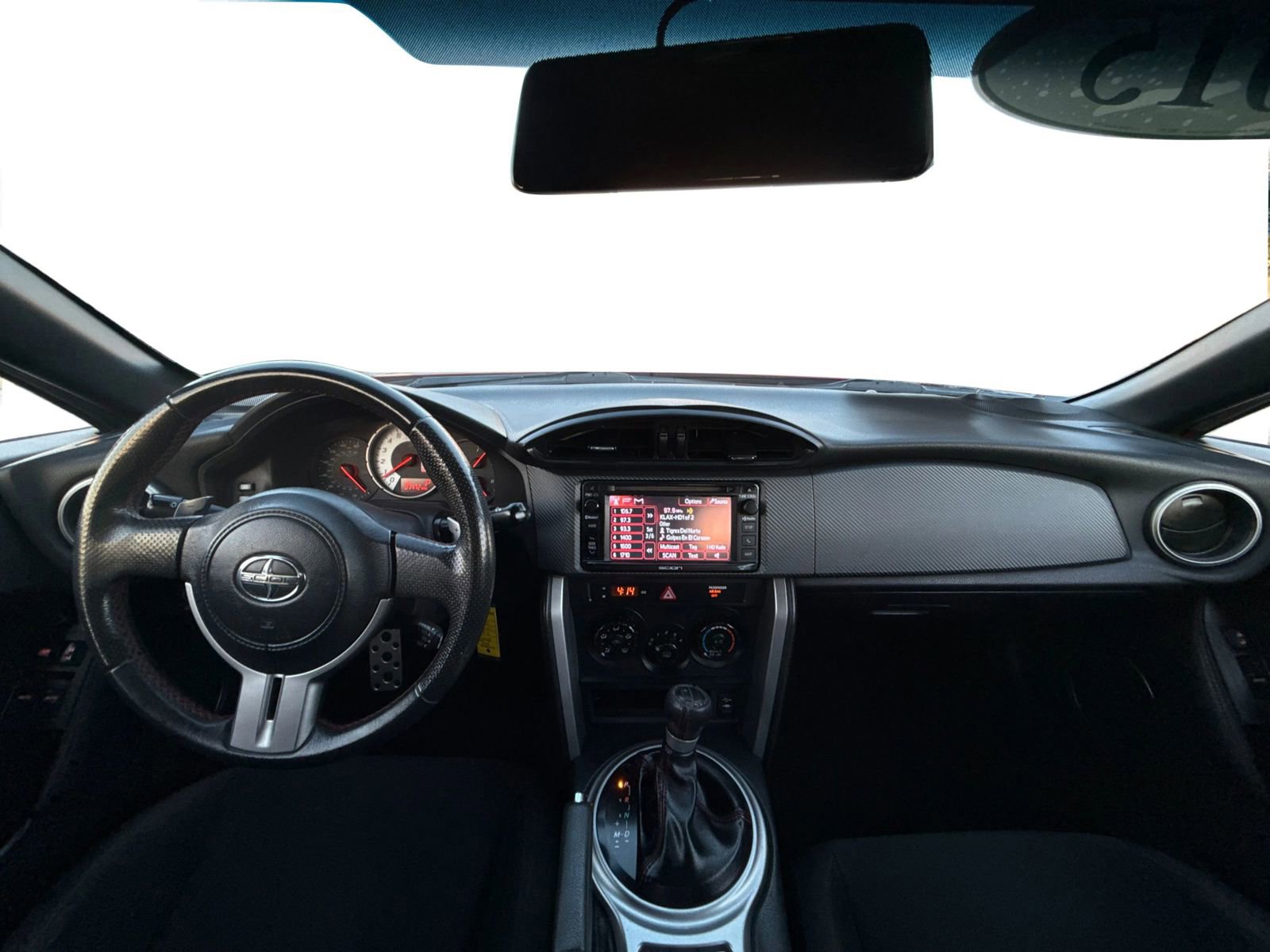 Used 2015 Scion FR-S image 22